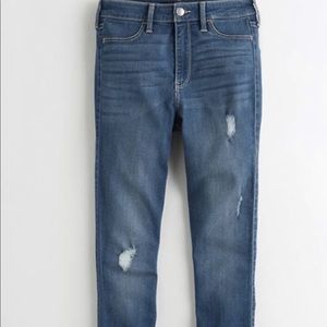 Hollister Advanced Stretch High-Rise Jean Leggings